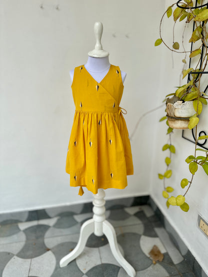 Golden bloom dress
