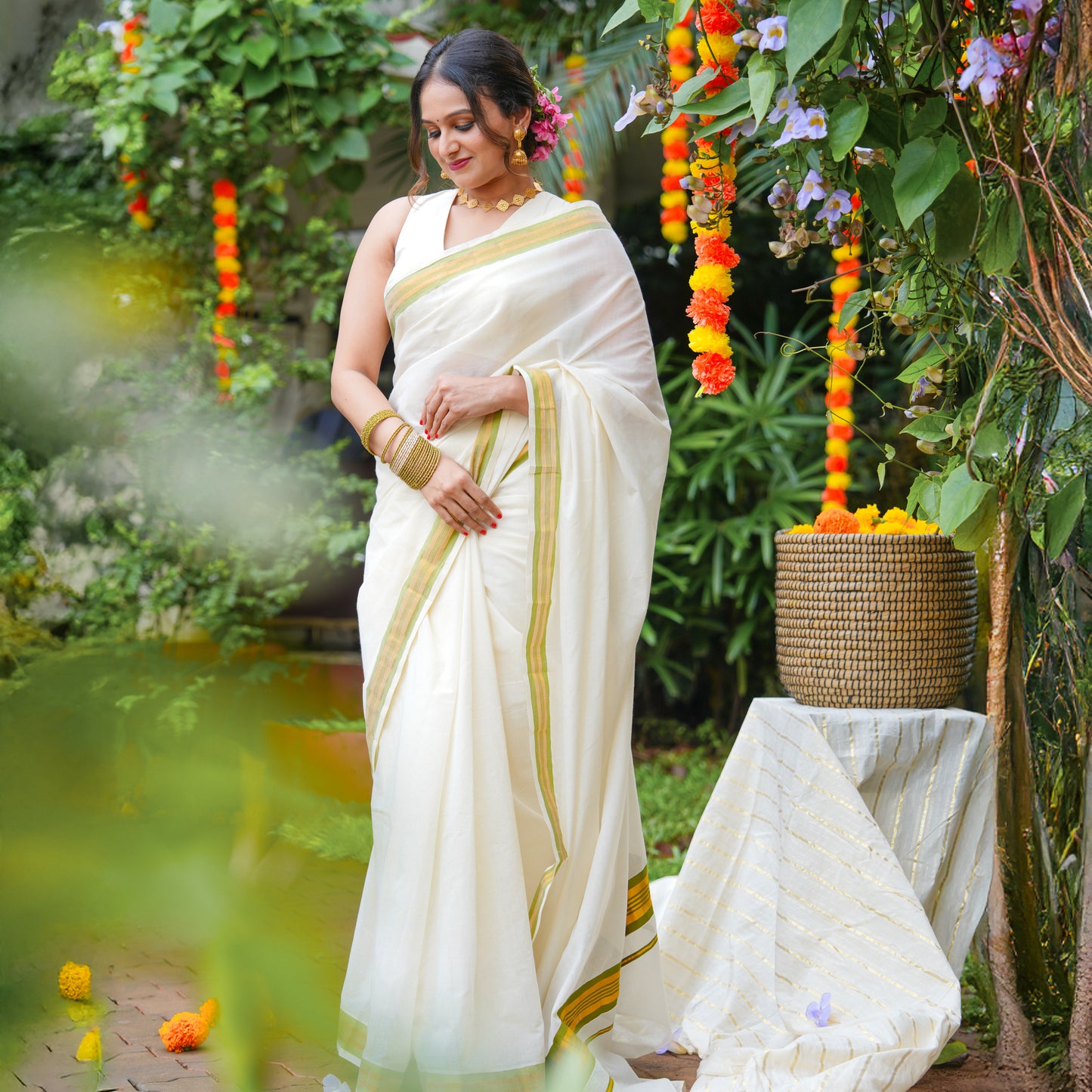 Vazha Varnam Saree