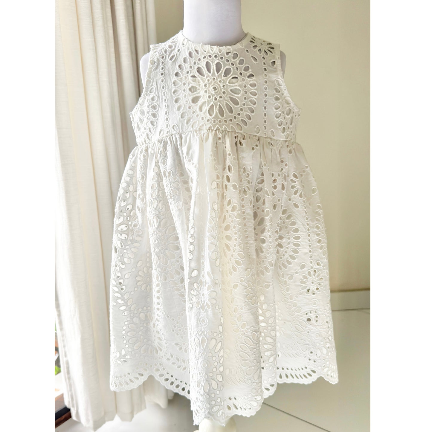Eyelet Elegance