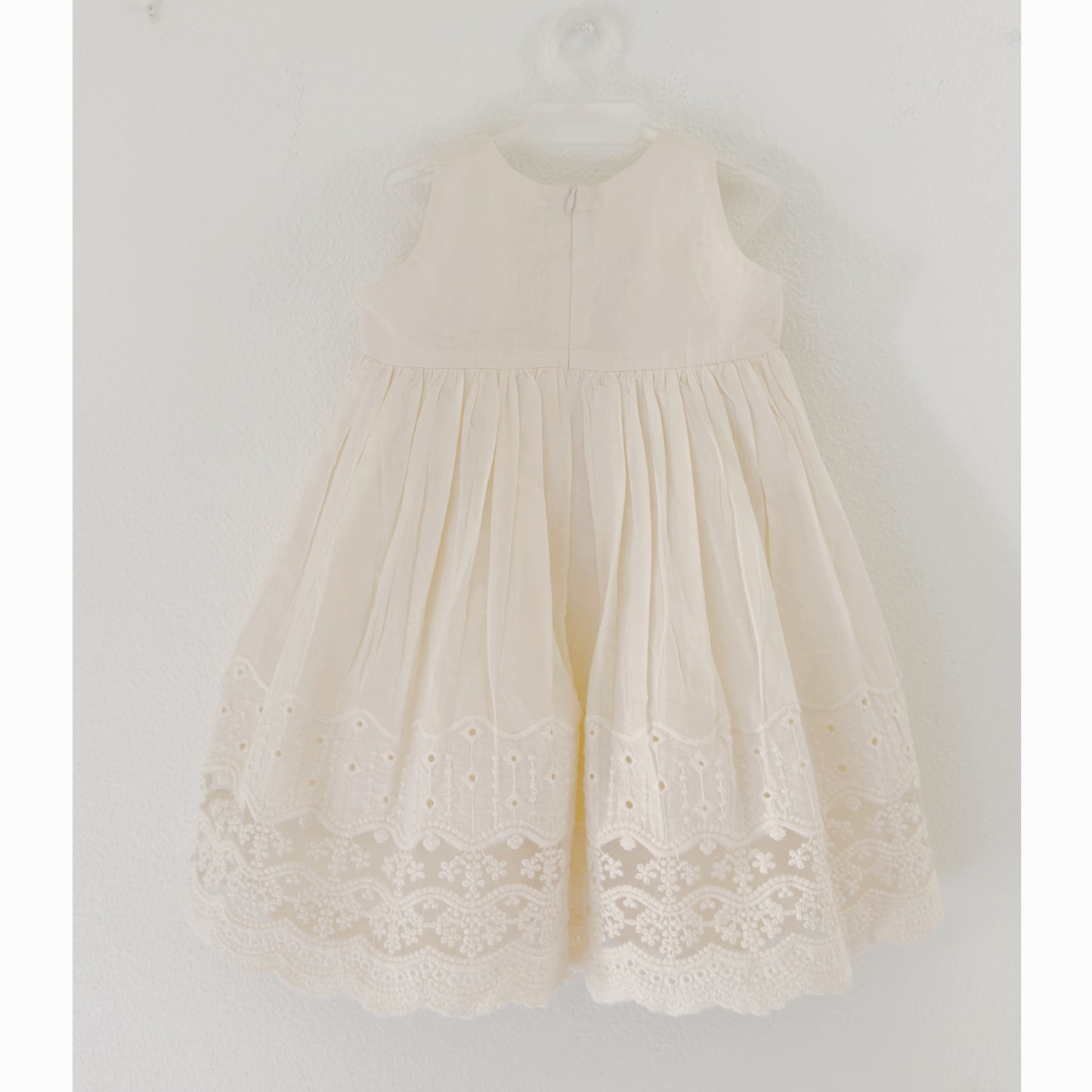 Ivory Breeze