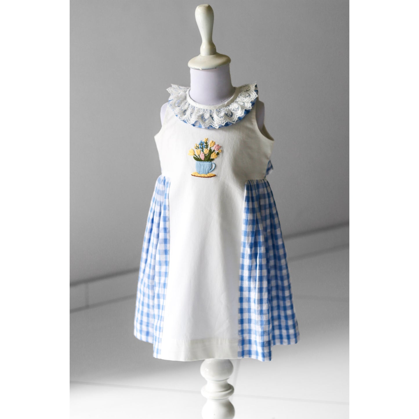 Vintage Bloom Checks