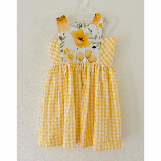 Gingham Bloom